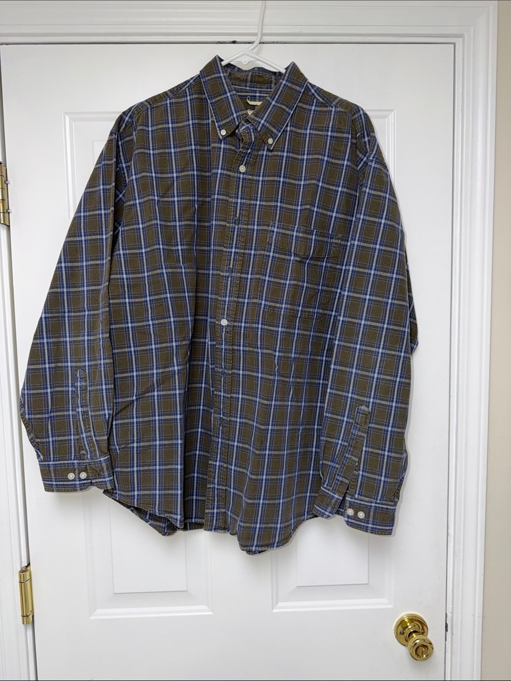 Men's Olive Green Plaid Button-Down Shirt with Blue Windowpane